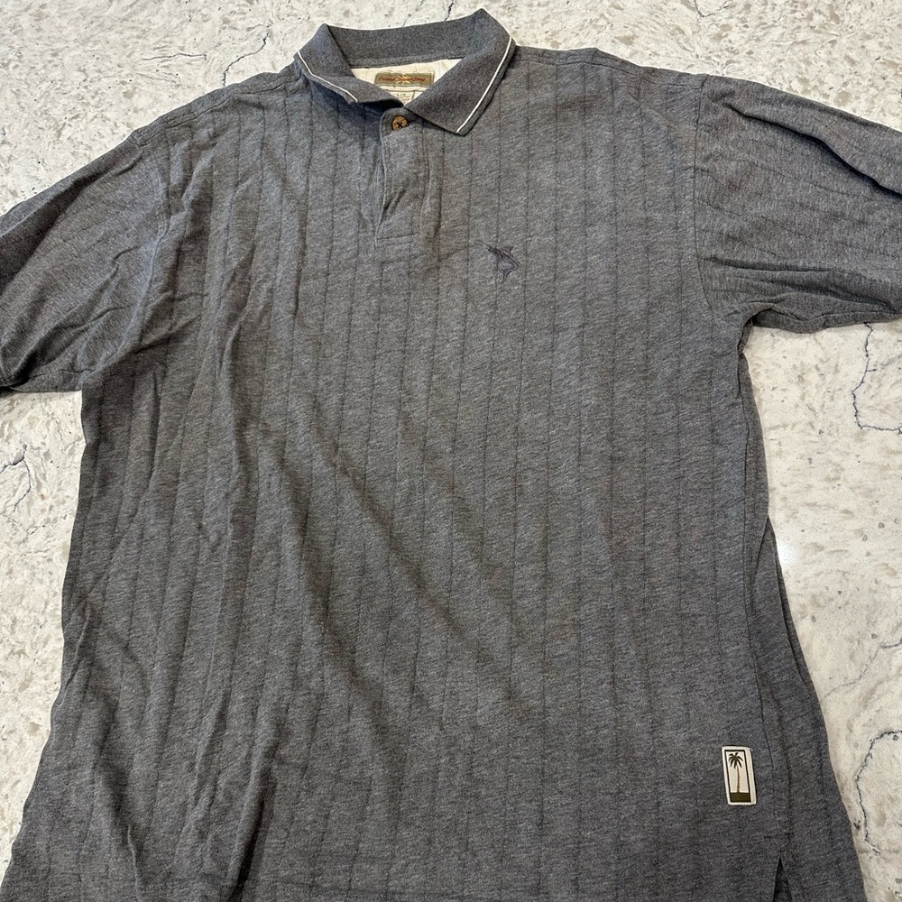 Men’s polo shirt. Hundred percent cotton.